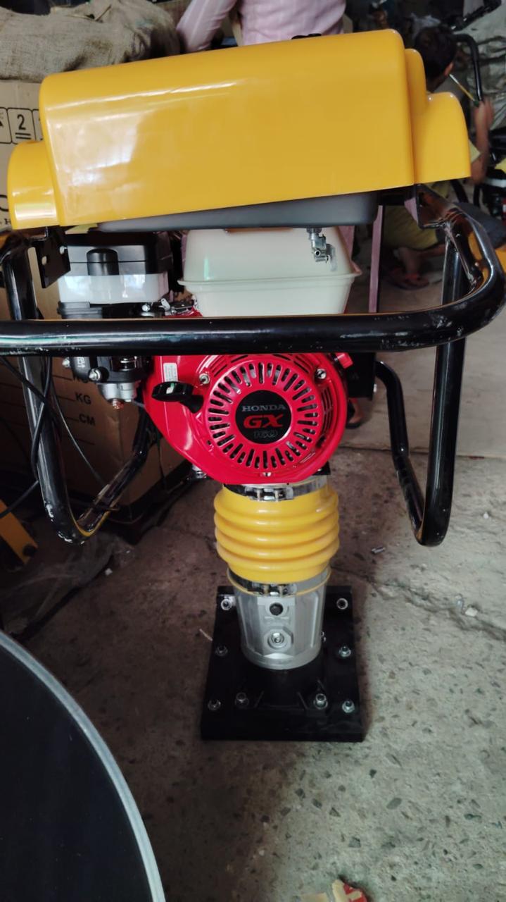 Petrol Tamping Rammer - Image 2
